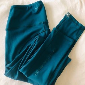 Gymshark Limited Edition Gold’s Gym Leggings